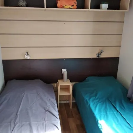 Campeggio Parc Des 7 Fonts Agde